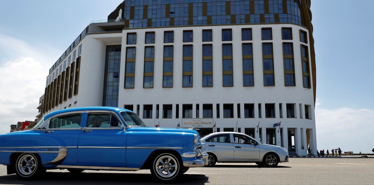 Cuba anuncia un gran paquete de reformas económicas para abrir el turismo, el comercio exterior y las inversiones