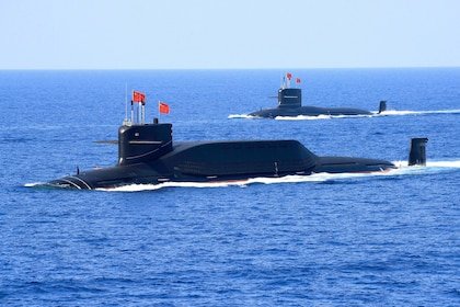 China lanzó un misil balístico desde un submarino nuclear y aumentó la preocupación internacional
