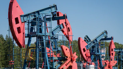 Estados Unidos impulsa un proyecto de ley para sancionar a los principales compradores de petróleo ruso